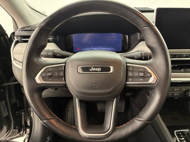 Used 2022 Jeep Compass Limited w/ Elite Group AWD/4WD image 22