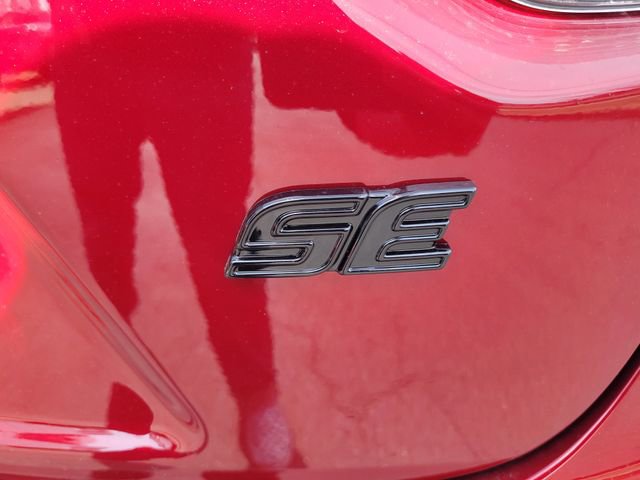 Used 2026 Toyota Corolla SE FWD image 5