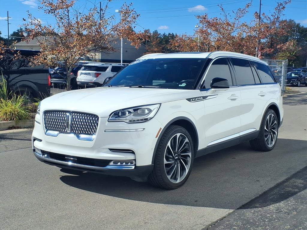 Used 2021 Lincoln Aviator Reserve w/ Equipment Group 201A image 3
