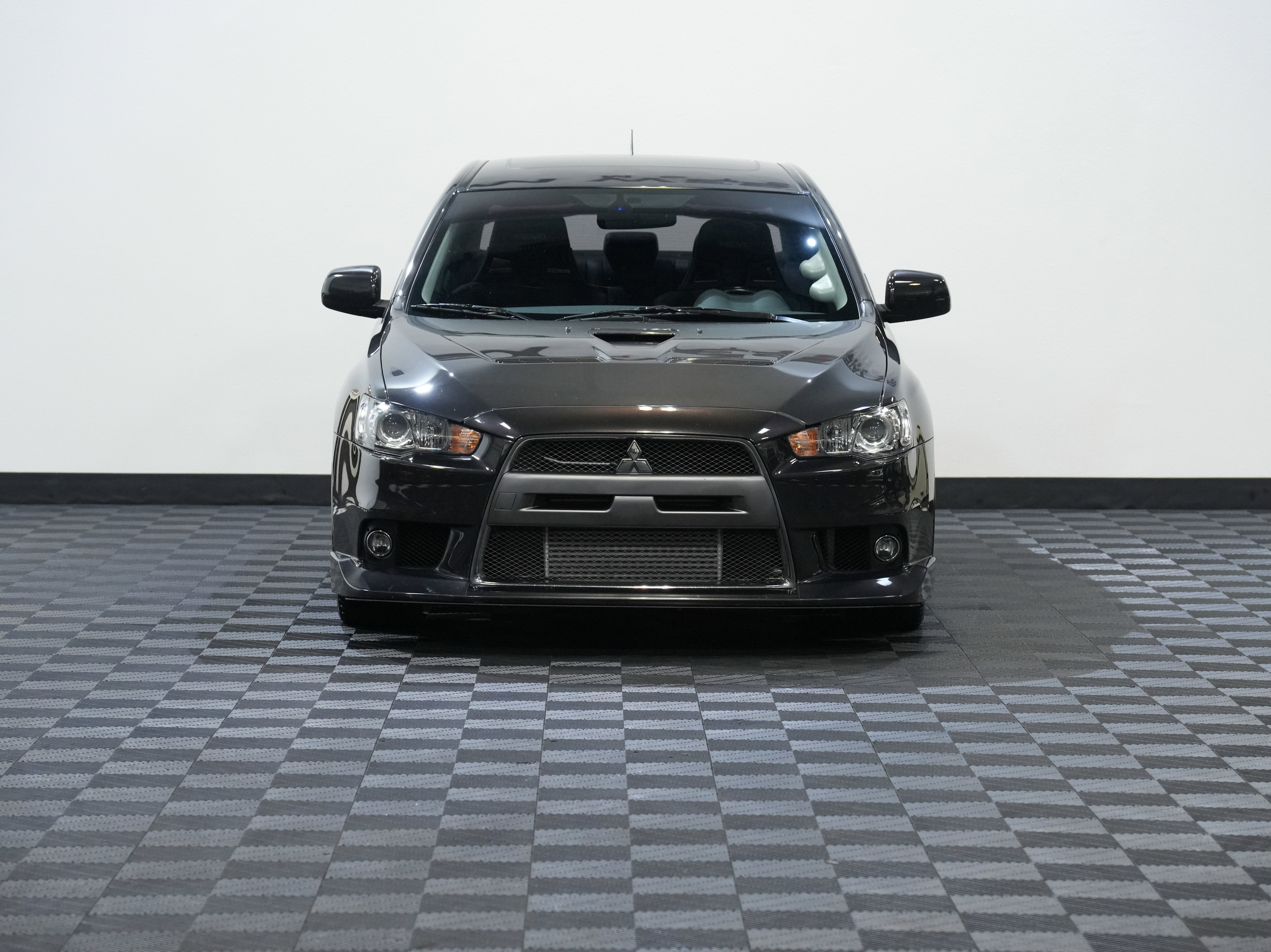 Used 2010 Mitsubishi Lancer Evolution MR image 4