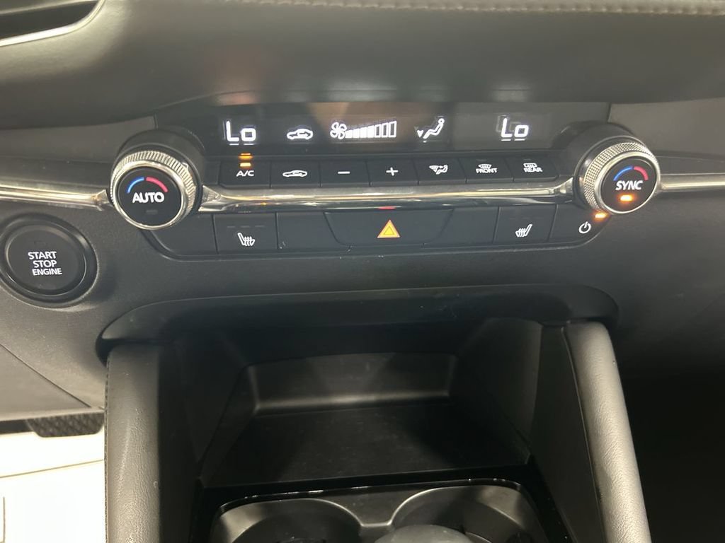 Certified 2025 MAZDA MAZDA3 s FWD image 16