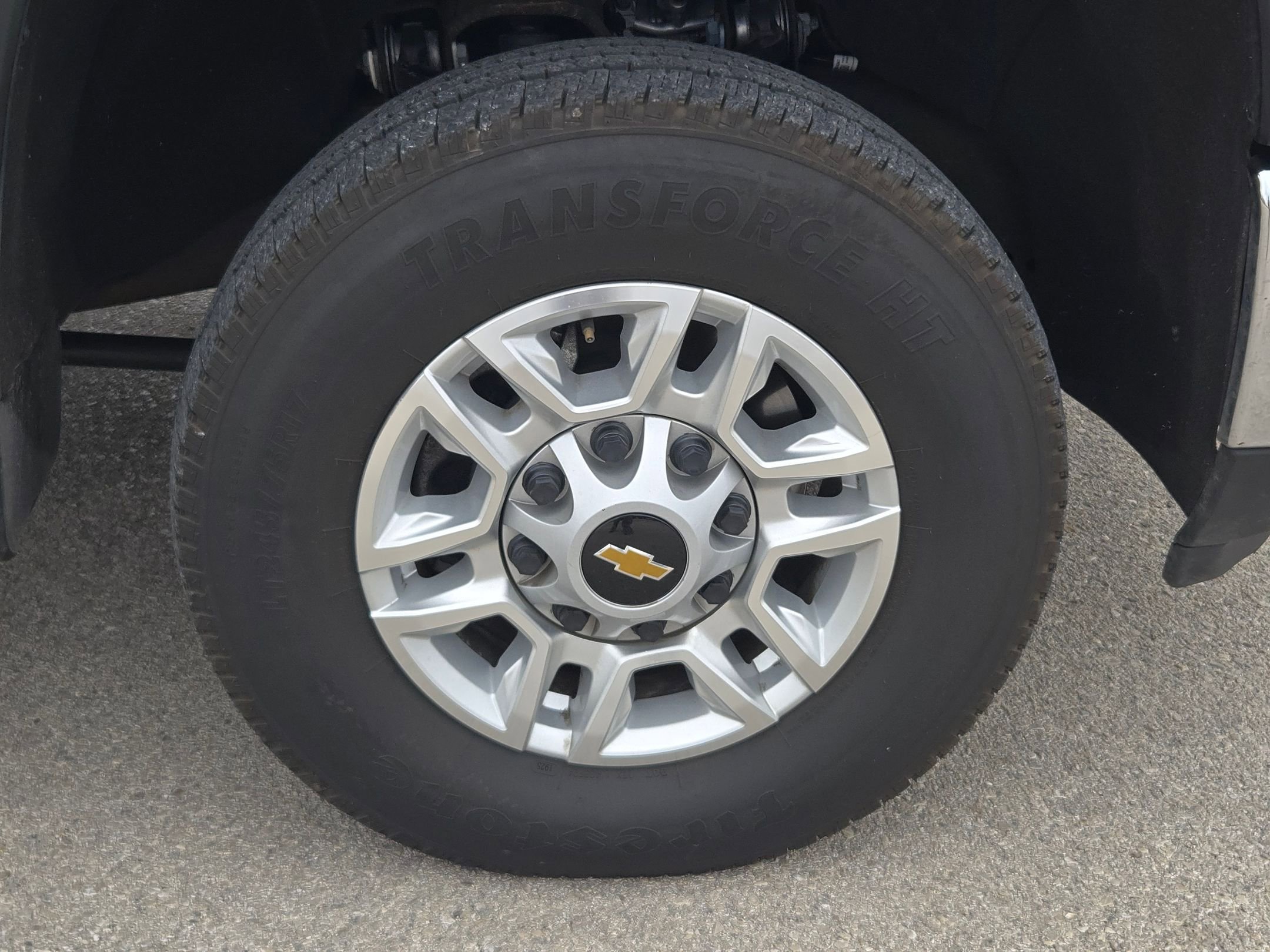 Used 2025 Chevrolet Silverado 2500 LT w/ Convenience Package AWD/4WD image 31