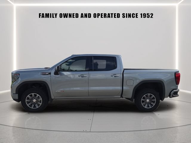 Used 2025 GMC Sierra 1500 AT4 AWD/4WD image 5