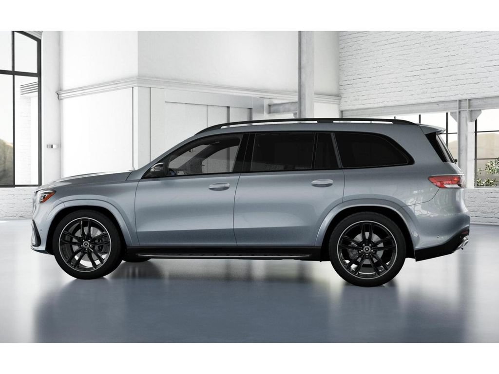Used 2025 Mercedes-Benz GLS 580 4MATIC image 33