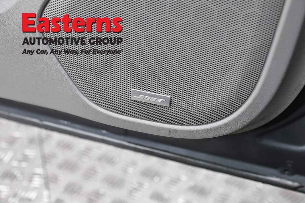 Used 2021 GMC Acadia SLT w/ Preferred Package image 23