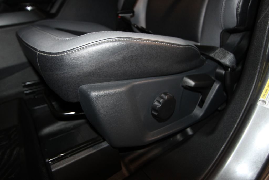 Used 2024 Ford Bronco Black Diamond image 6