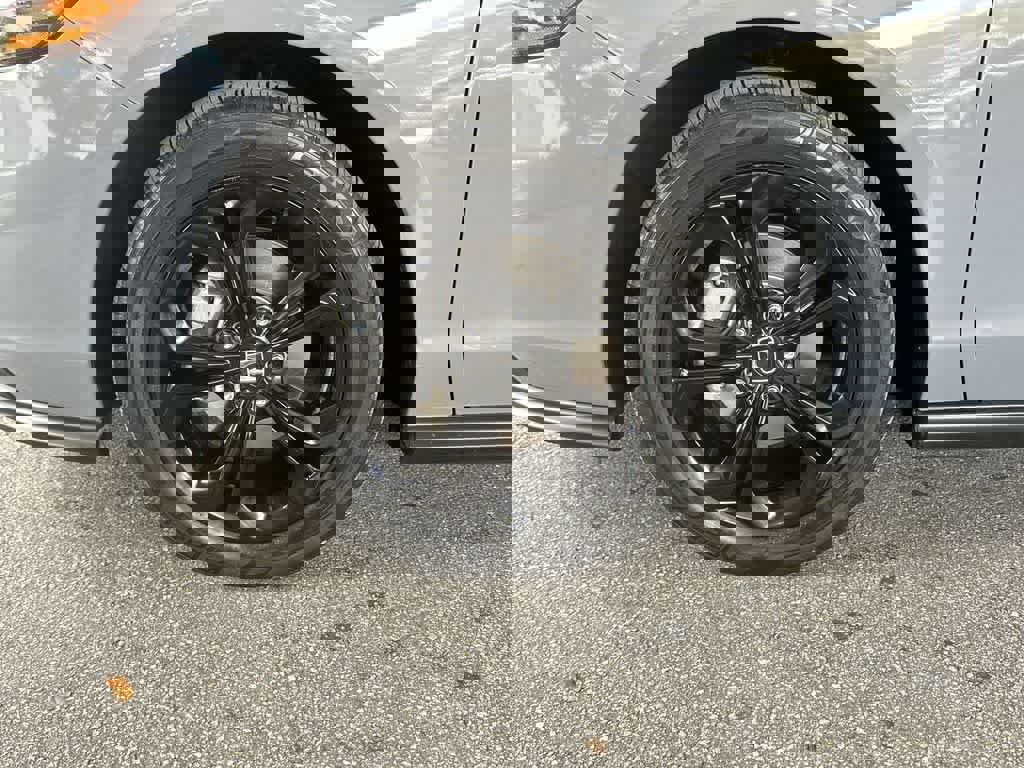 Used 2025 Honda Accord SE image 10