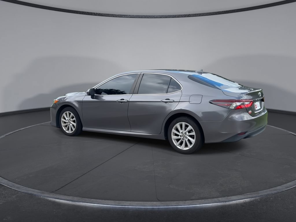 Used 2023 Toyota Camry LE FWD image 6