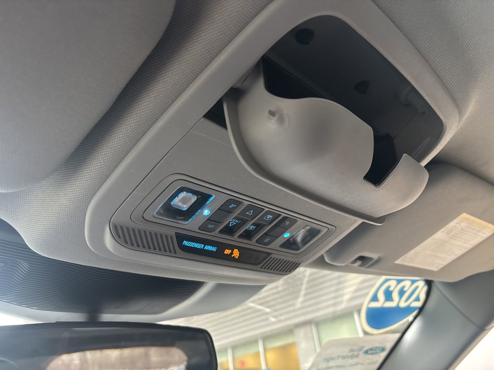 Certified 2022 Ford Explorer XLT w/ Equipment Group 202A image 30