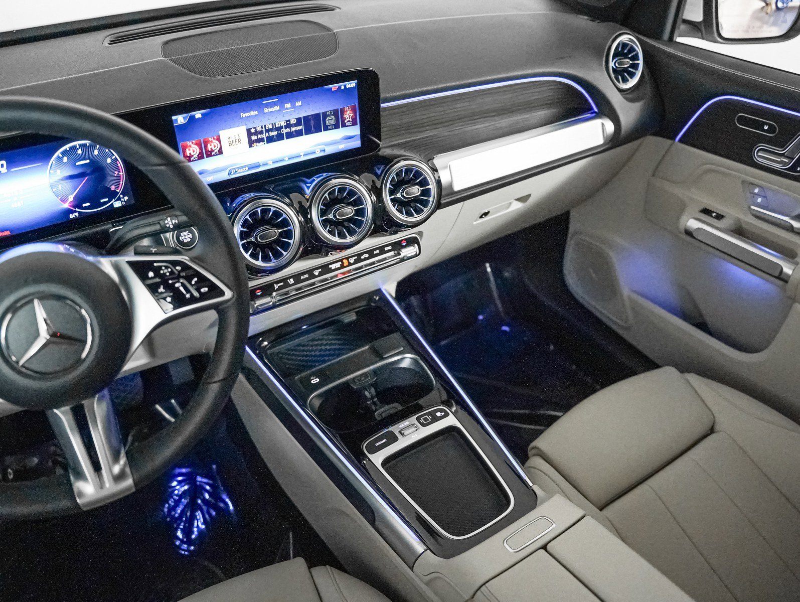 Certified 2026 Mercedes-Benz GLB 250 image 17