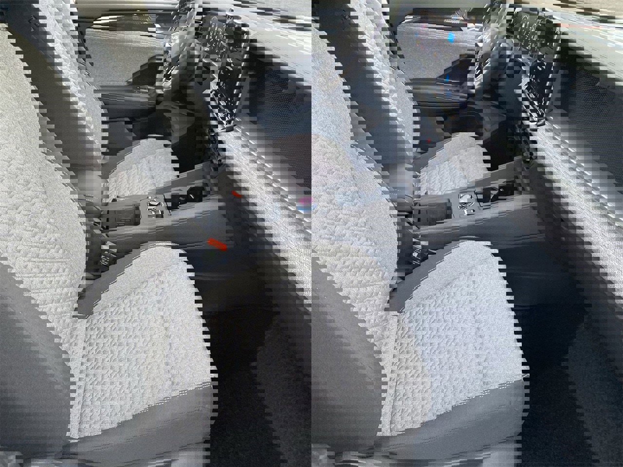 New 2026 Volkswagen Tiguan S image 8