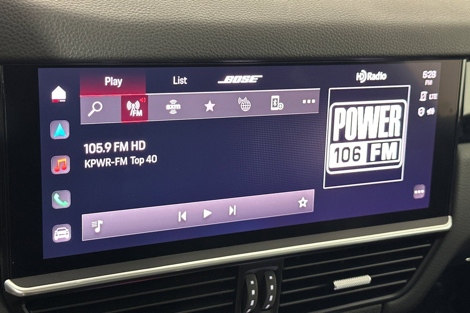 Used 2023 Porsche Cayenne Coupe image 17