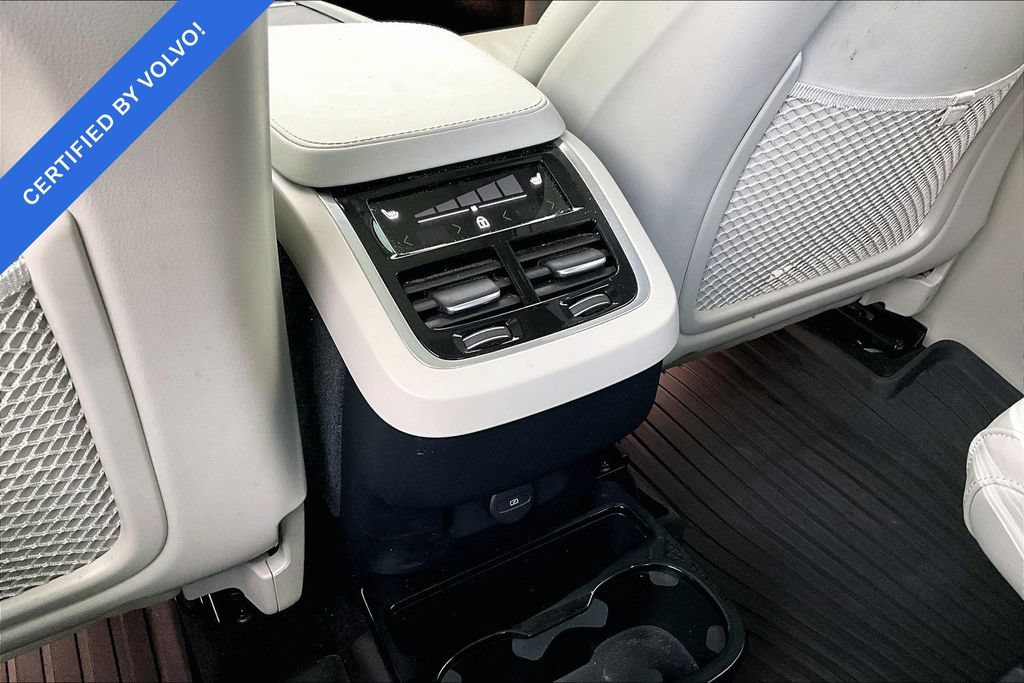Used 2024 Volvo XC90 B6 Ultimate w/ Protection Package Premier AWD/4WD image 30