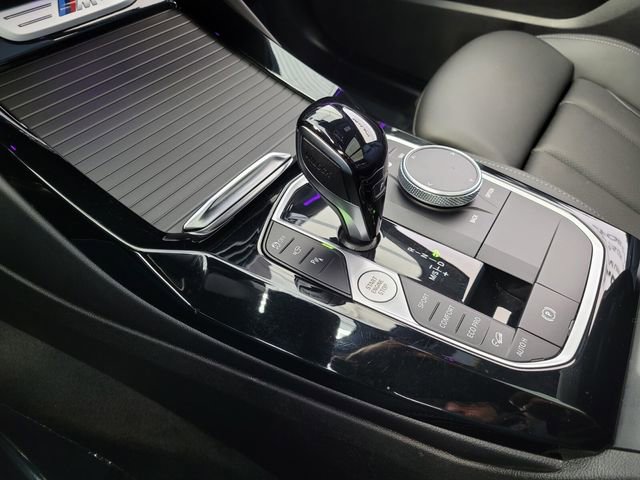 Used 2024 BMW X3 M40i w/ Parking Assistance Package image 32