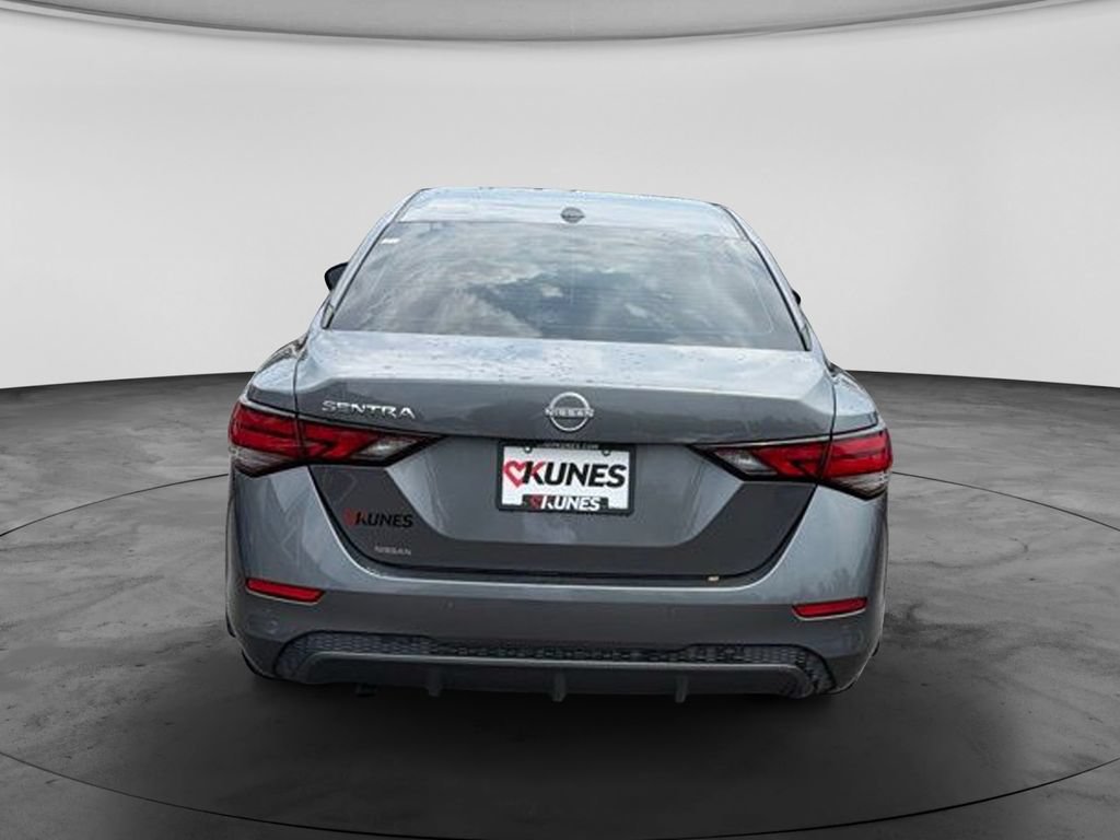 Used 2025 Nissan Sentra SV FWD image 8
