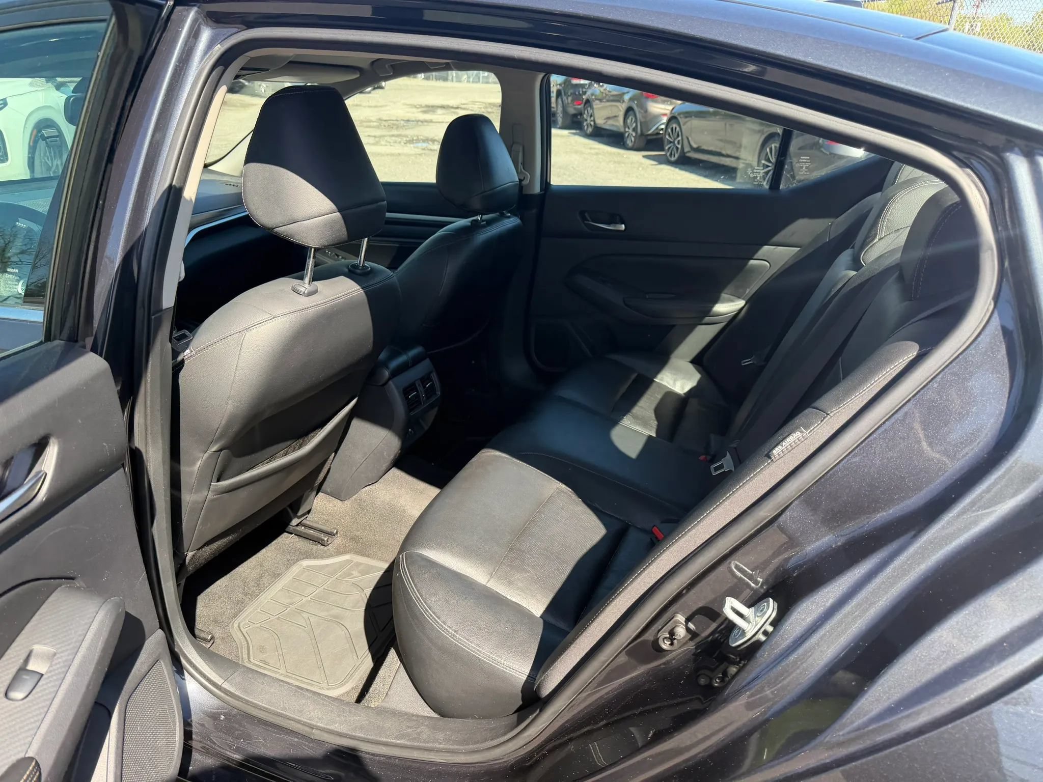 Used 2019 Nissan Altima 2.5 SL FWD image 29