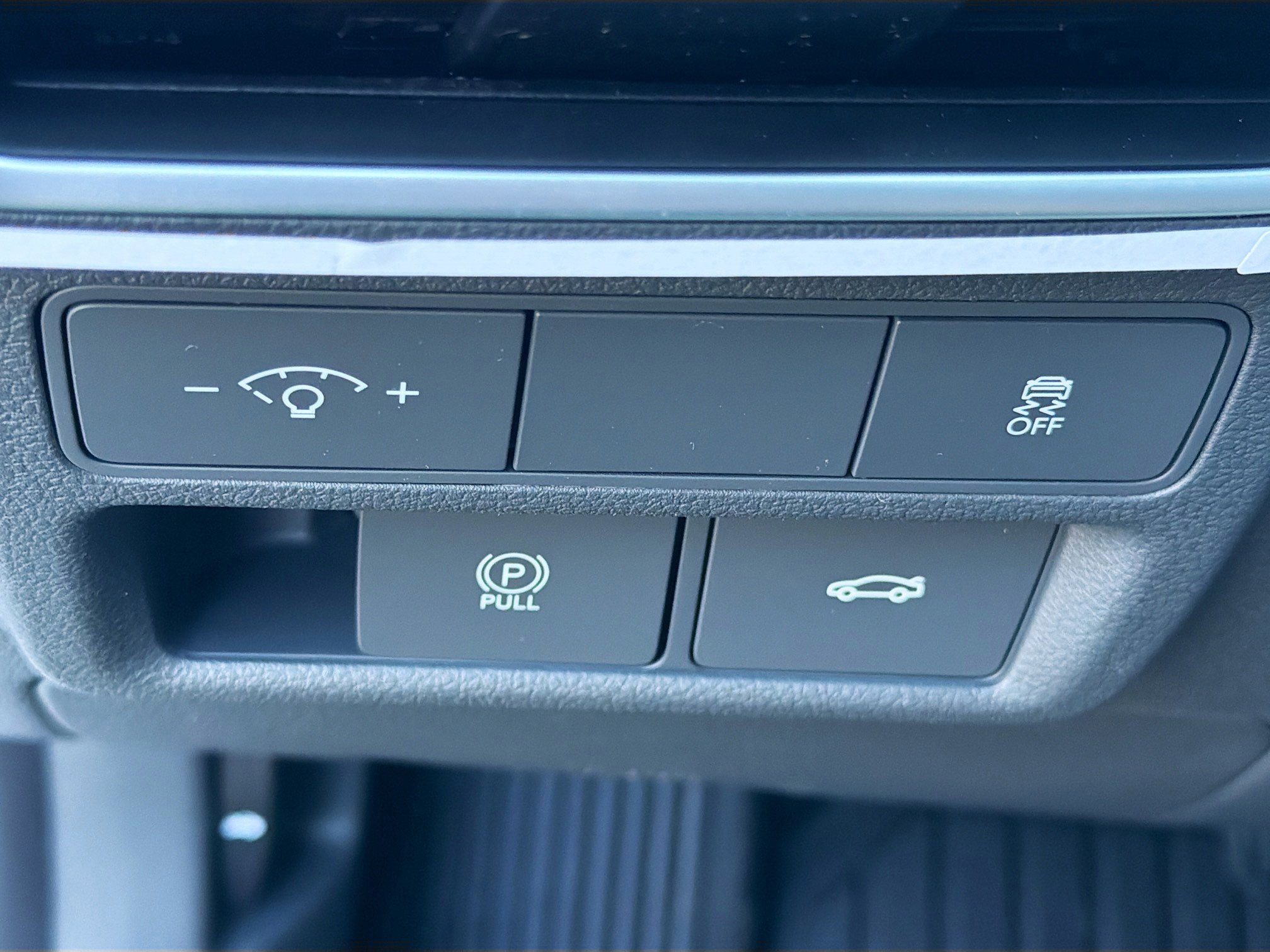 New 2026 Hyundai Sonata SEL FWD image 30