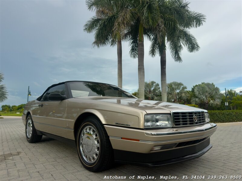 Used 1993 Cadillac Allante FWD image 1