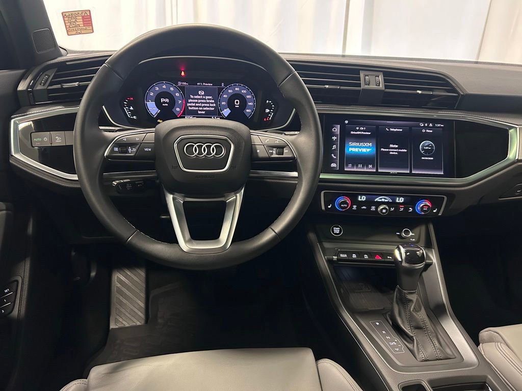Certified 2025 Audi Q3 2.0T Premium w/ Convenience Package AWD/4WD image 3