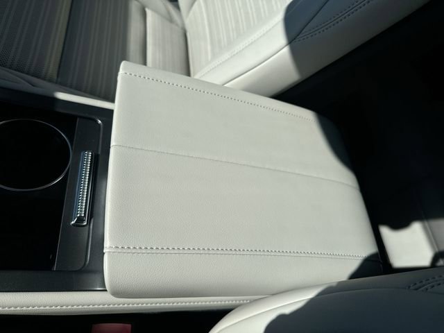 New 2026 Lincoln Nautilus Reserve w/ Jet Appearance Package AWD/4WD image 21