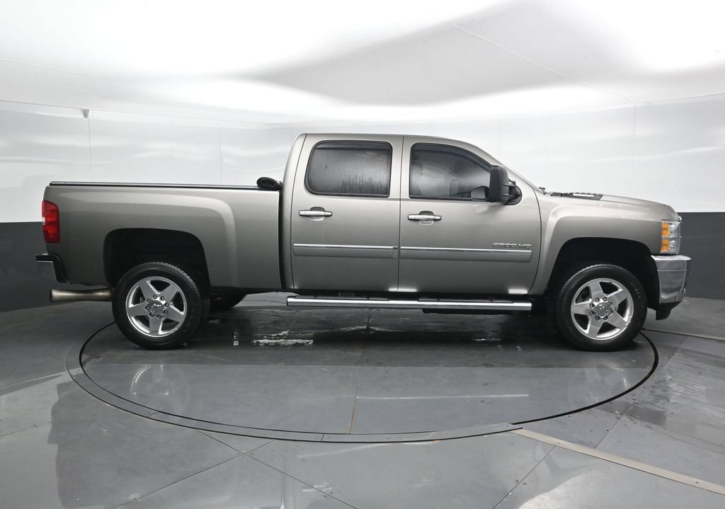 Used 2013 Chevrolet Silverado 2500 LT w/ Custom Sport Truck Package RWD image 5