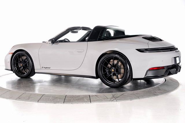Certified 2026 Porsche 911 Targa 4 GTS image 3