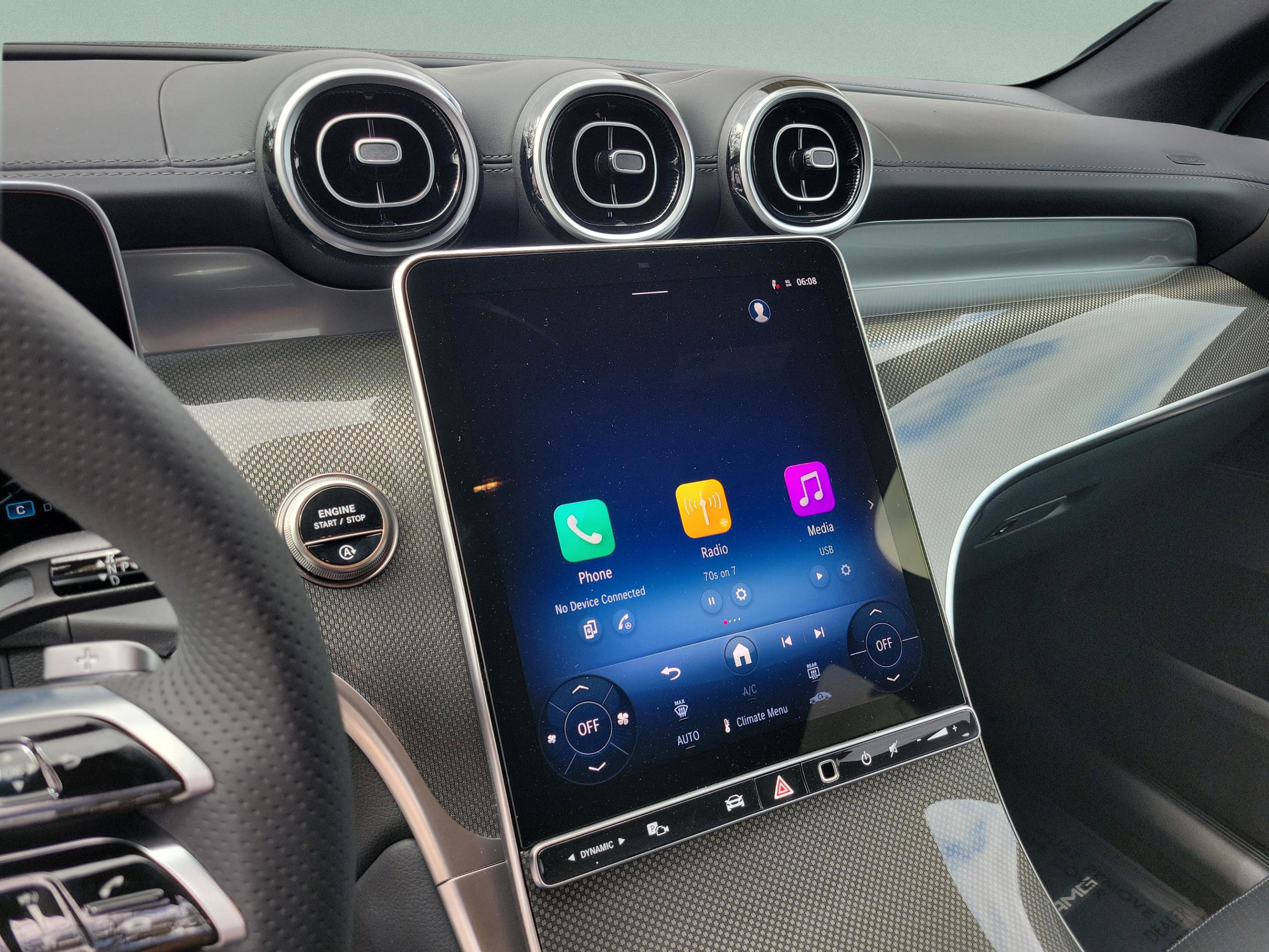 Used 2026 Mercedes-Benz GLC 300 image 27