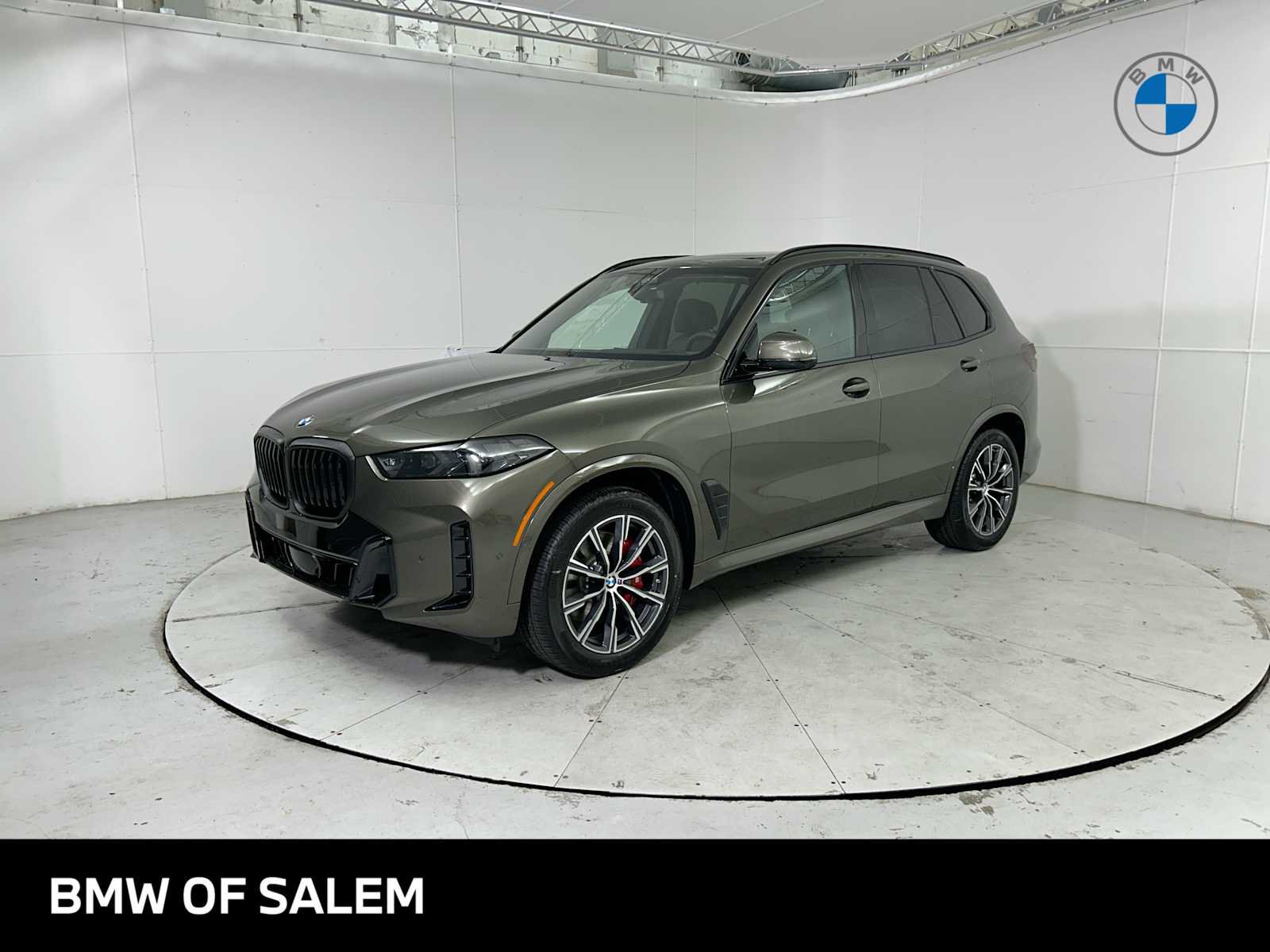 New 2026 BMW X5 xDrive40i w/ M Sport Package video 1