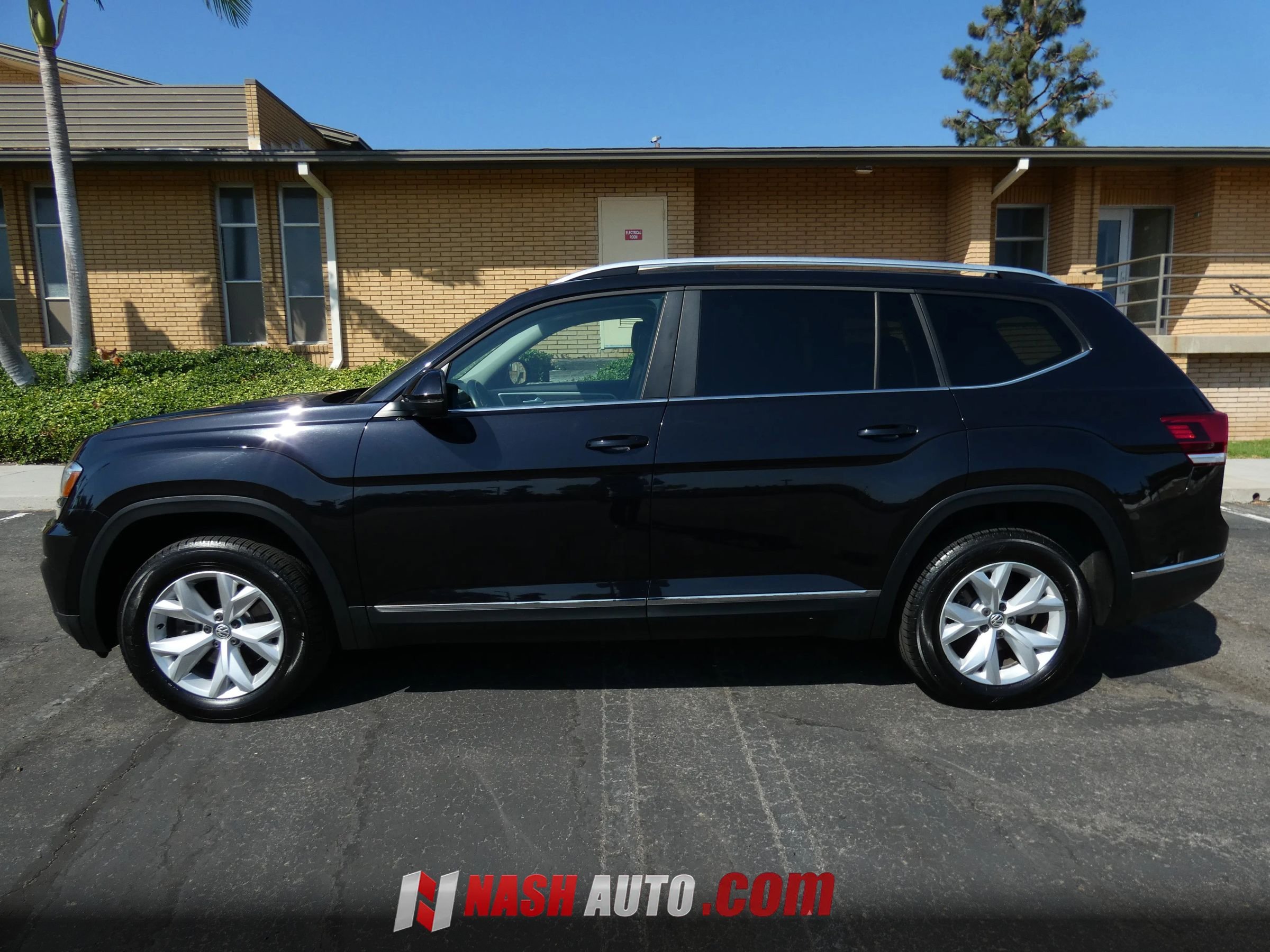 Used 2018 Volkswagen Atlas SEL AWD/4WD image 14