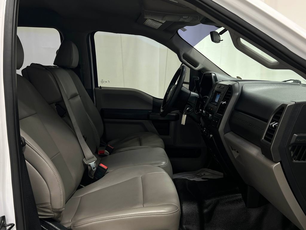 Used 2020 Ford F250 XL w/ Power Equipment Group image 30