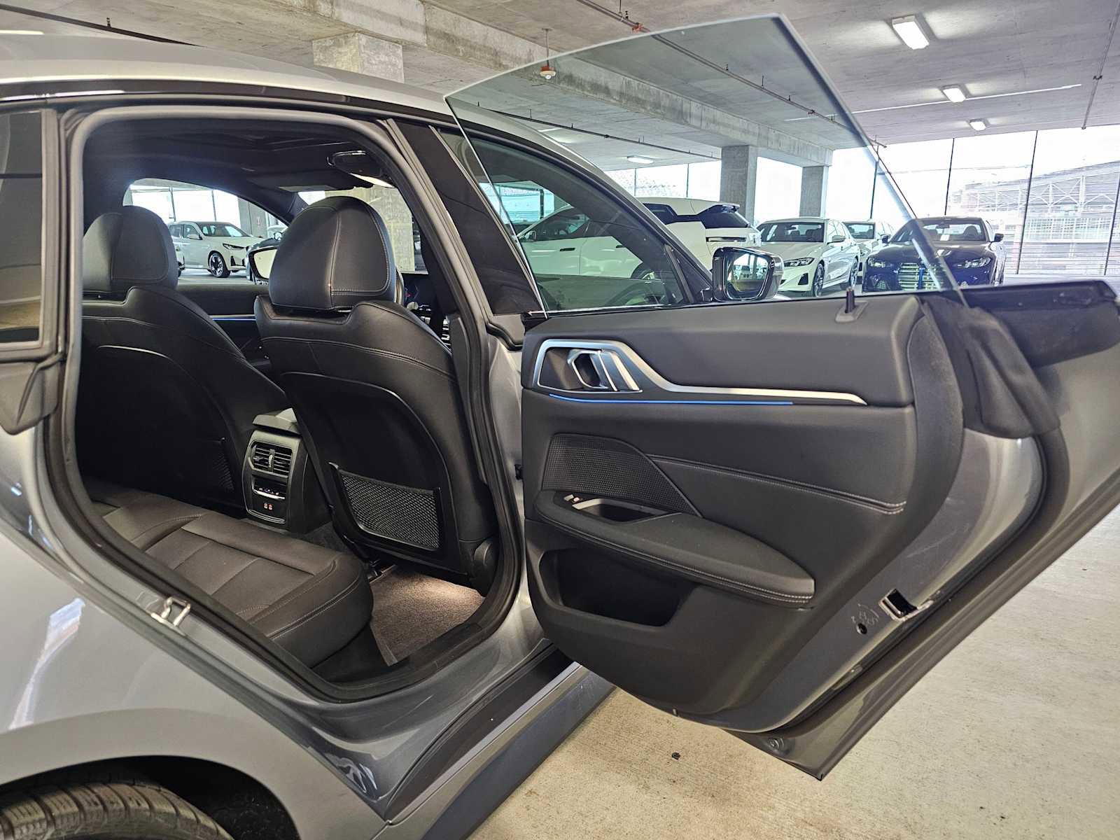 Used 2023 BMW i4 eDrive35 w/ Premium Package image 39