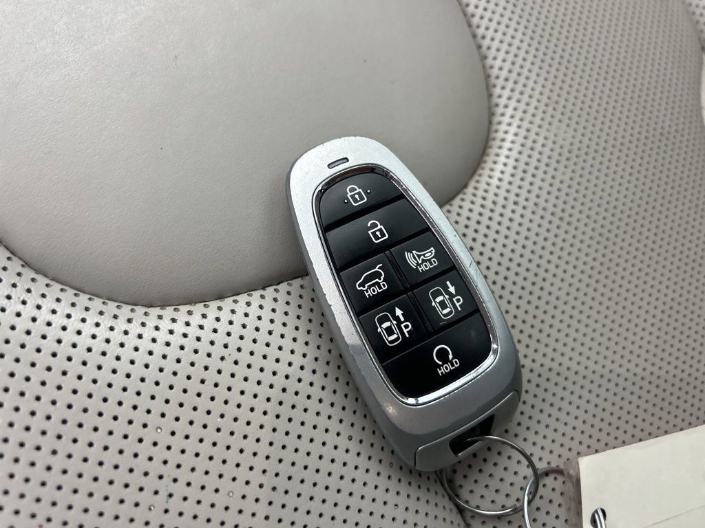 Used 2023 Hyundai Palisade Calligraphy image 35