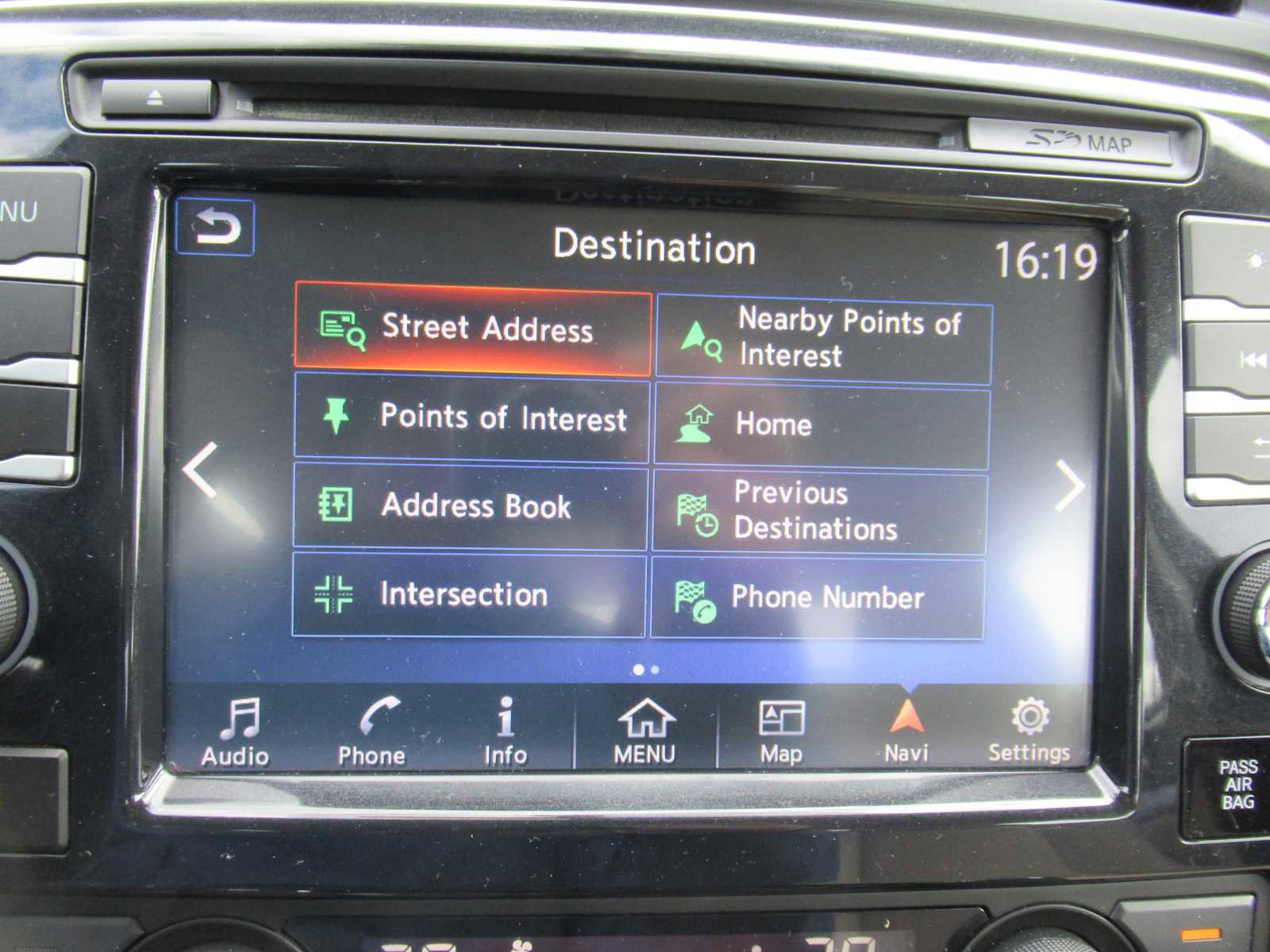 Used 2018 Nissan Maxima 3.5 SV image 28