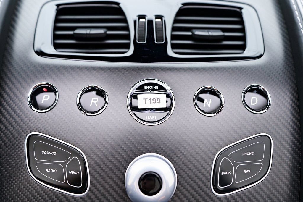 Used 2016 Aston Martin DB9 GT RWD image 91