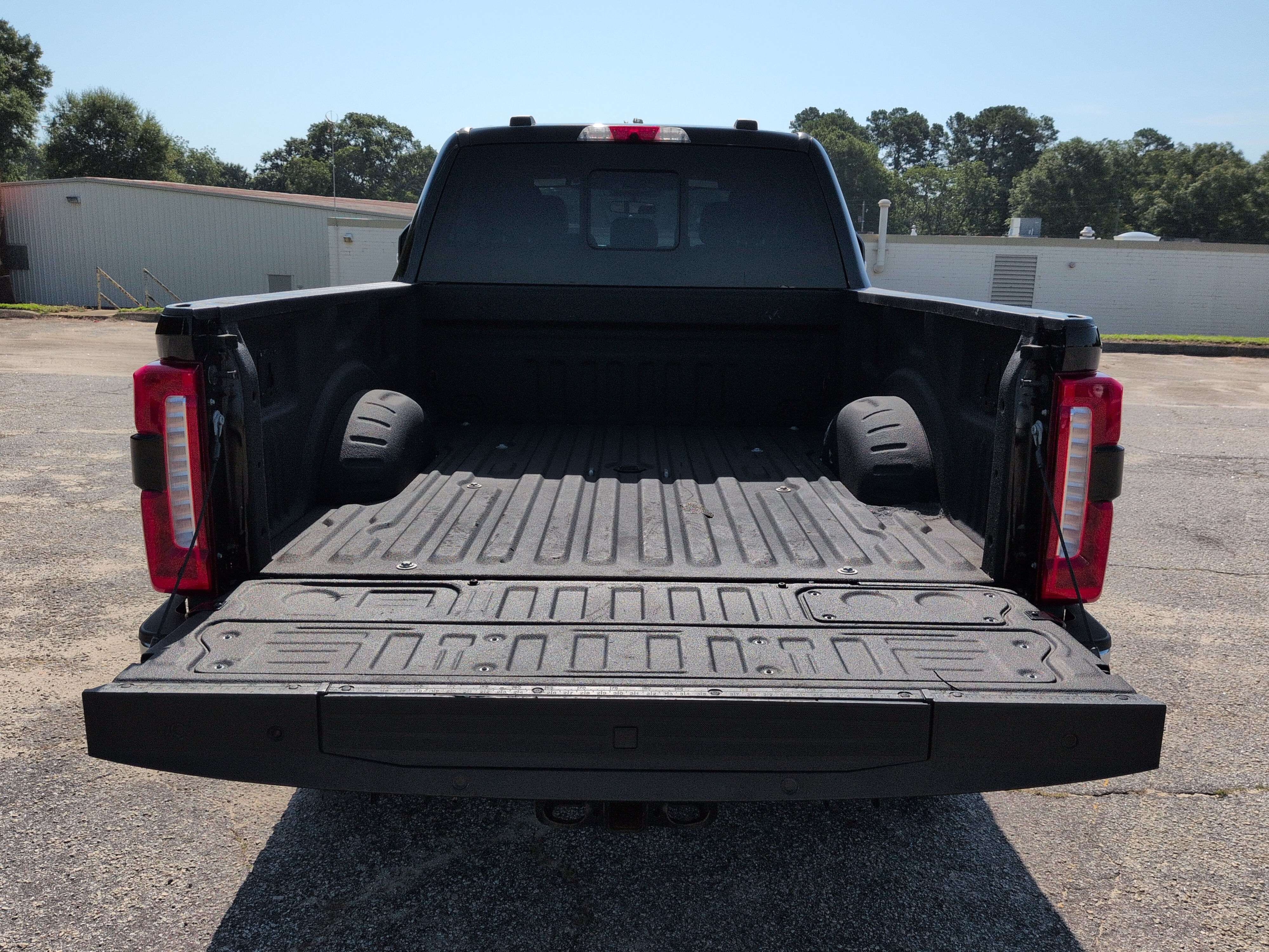 Certified 2023 Ford F250 King Ranch w/ Chrome Package AWD/4WD image 11