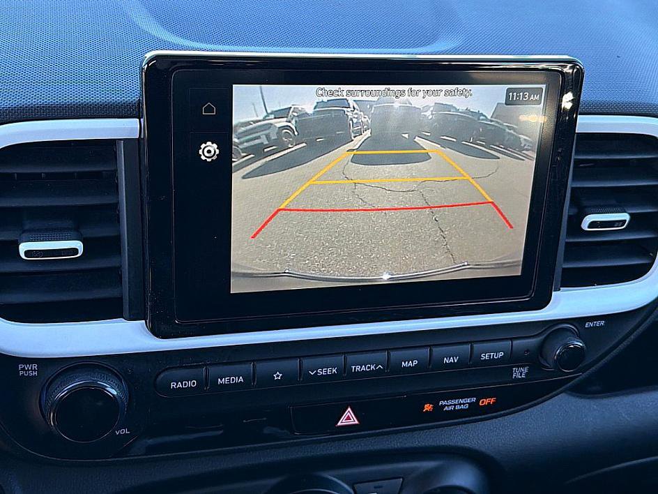 Used 2022 Hyundai Venue Limited w/ Cargo Package image 13