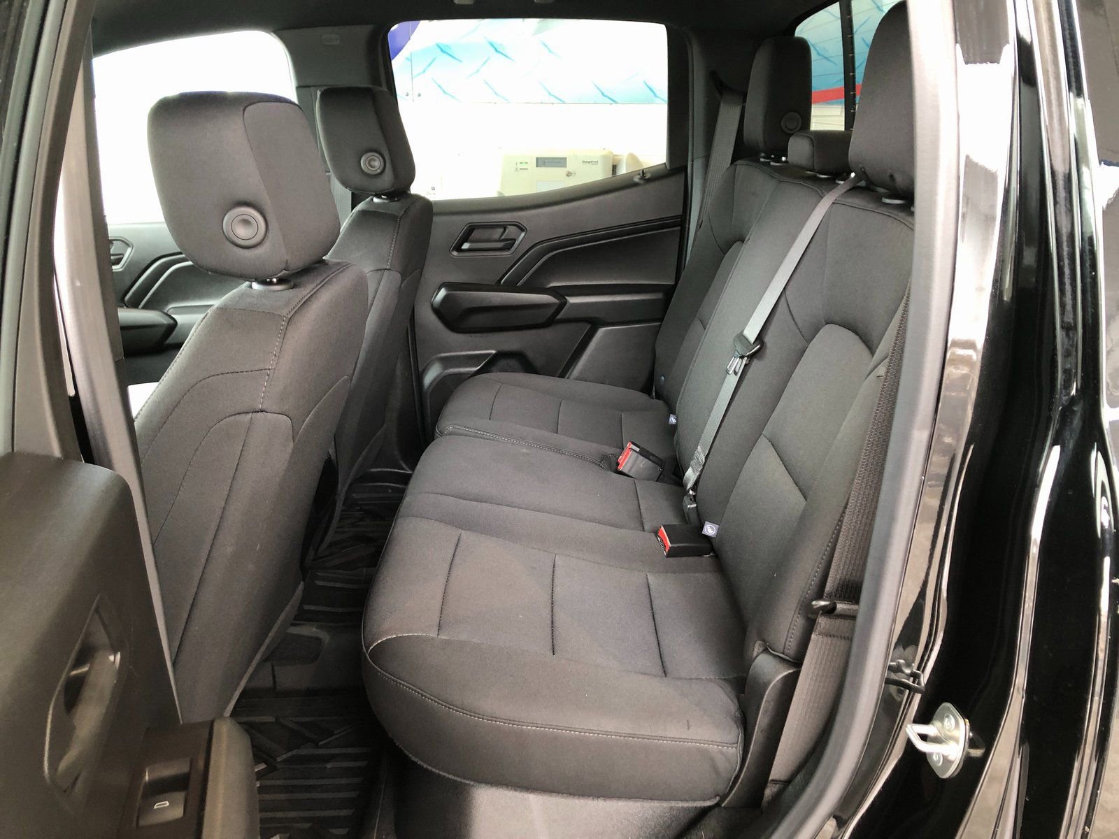 Certified 2024 Chevrolet Colorado W/T w/ WT Convenience Package II image 9