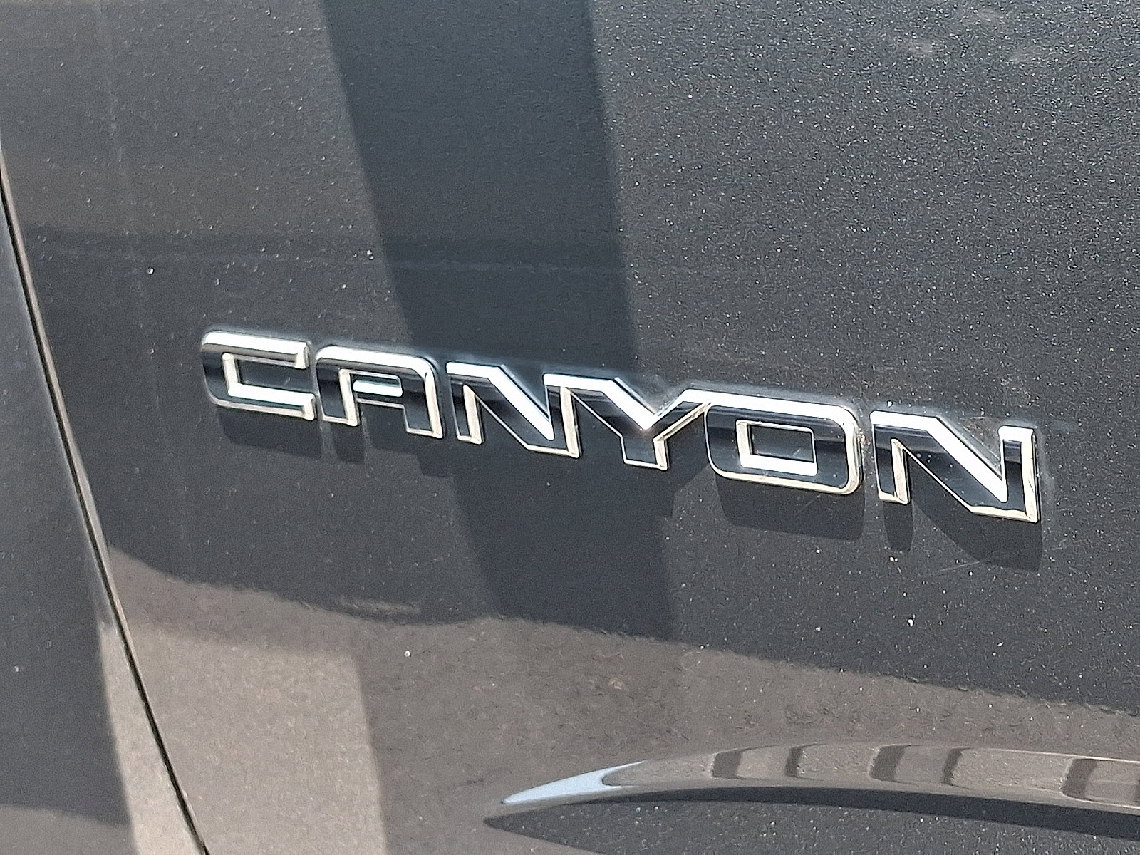 Used 2016 GMC Canyon SLE w/ SLE Convenience Package RWD image 30