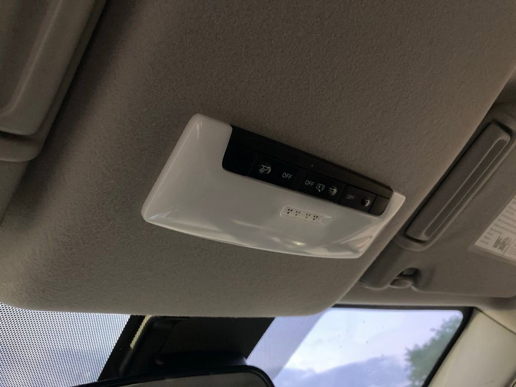 Used 2025 Nissan Versa SV image 24