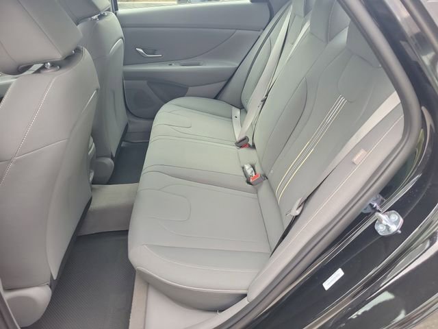 New 2026 Hyundai Elantra Sport FWD image 24