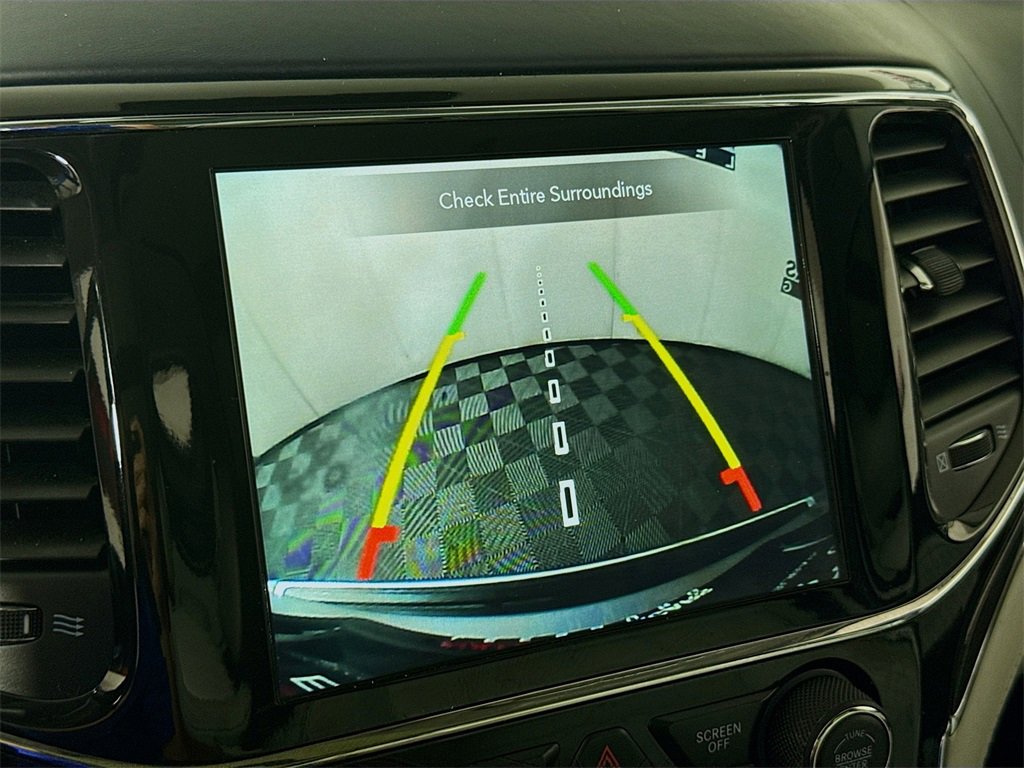 Used 2020 Jeep Grand Cherokee Summit image 14