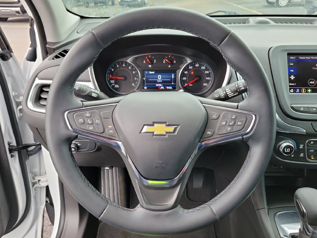 Used 2024 Chevrolet Equinox LT FWD image 27