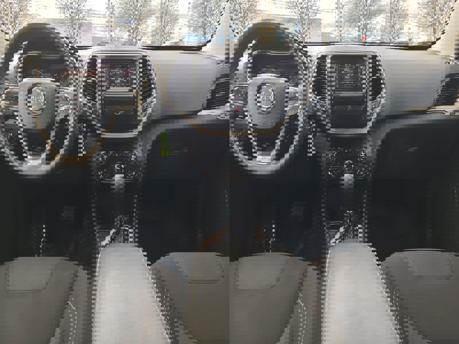 Used 2016 Jeep Cherokee Latitude image 18