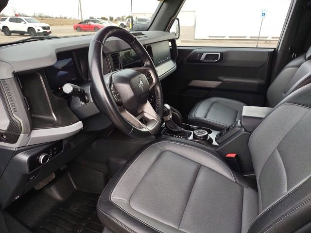 Used 2023 Ford Bronco Everglades image 11