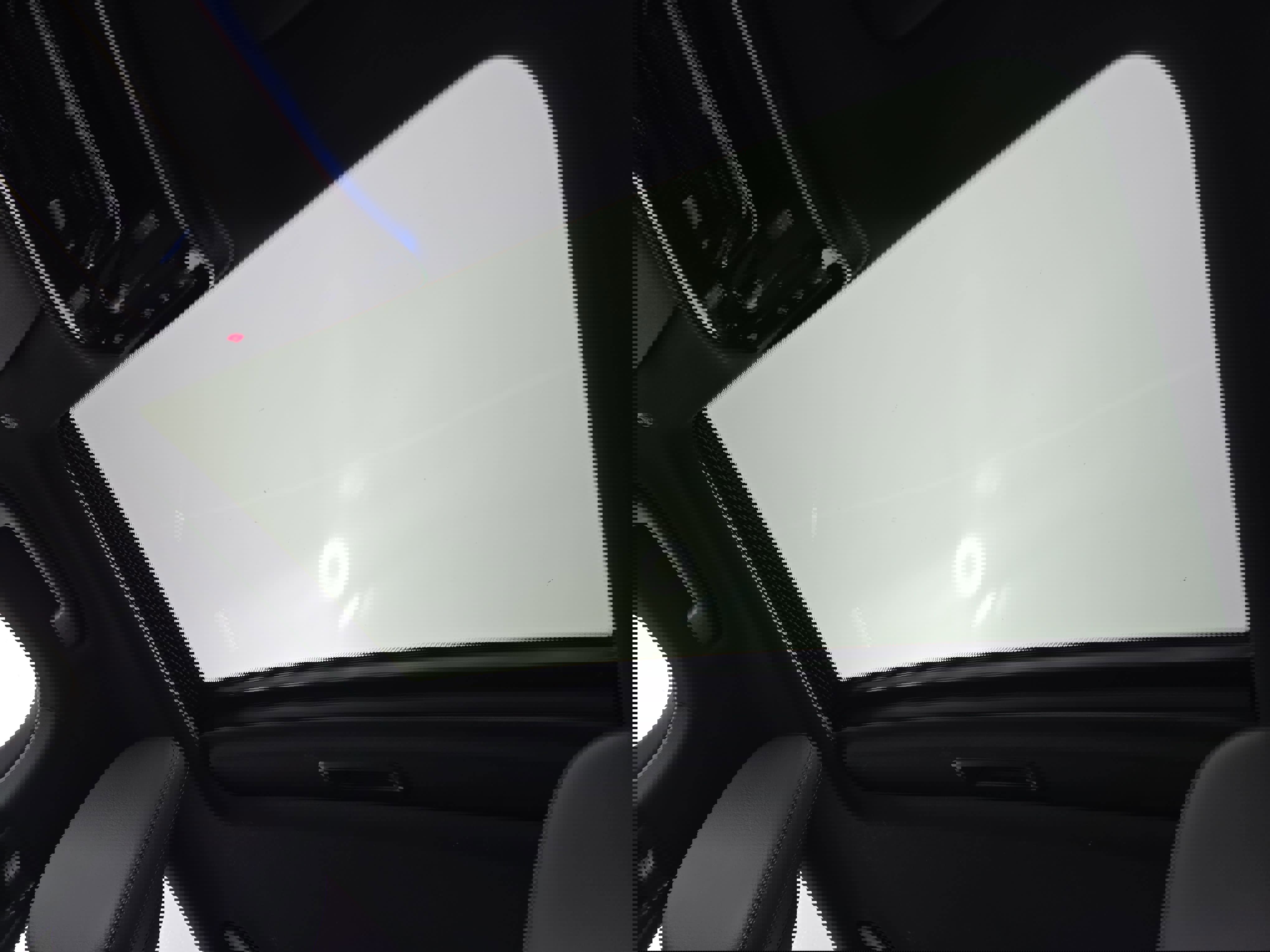 Used 2025 Mercedes-Benz C 300 Sedan image 29