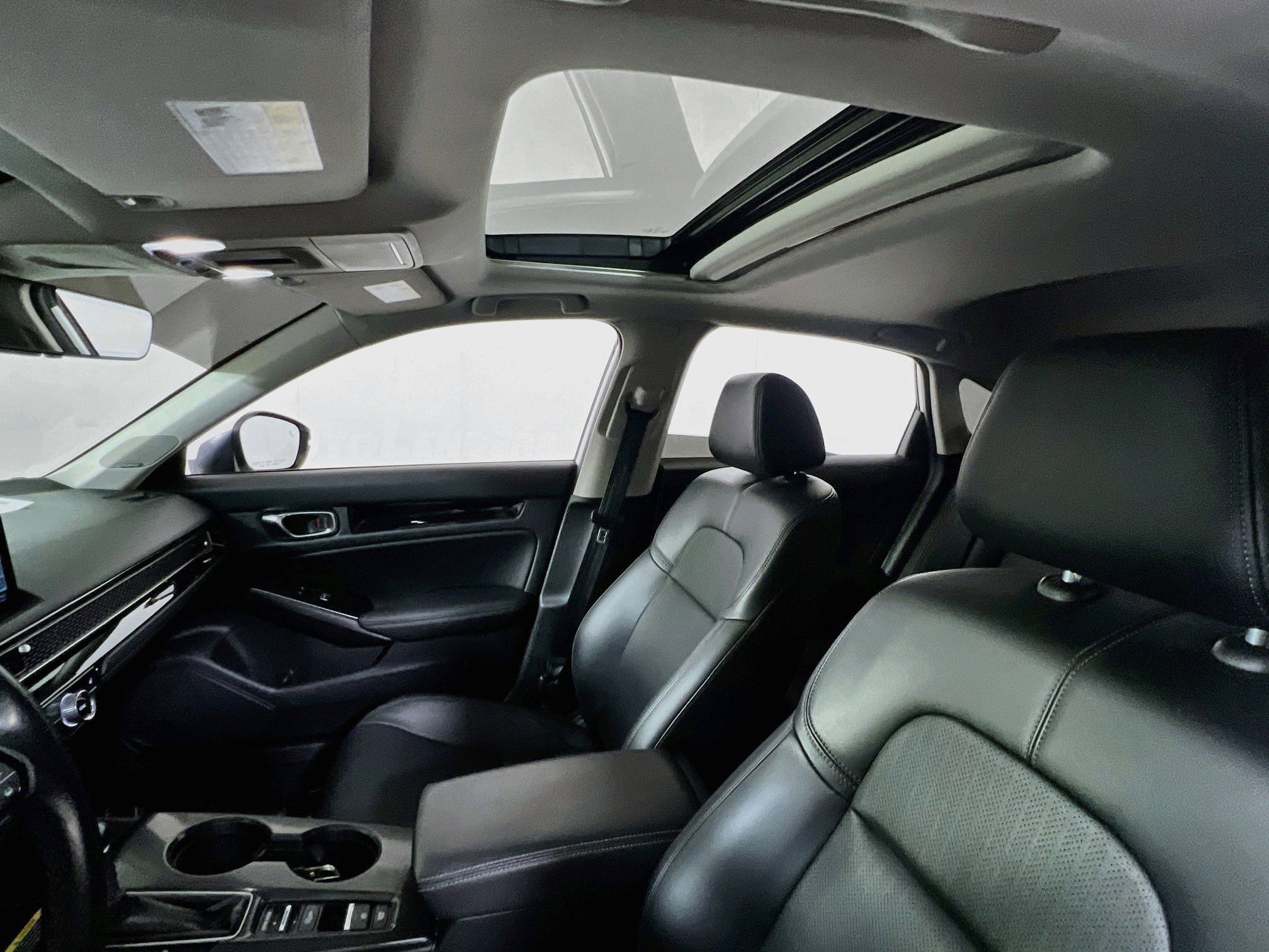 Used 2022 Honda Civic Touring image 22