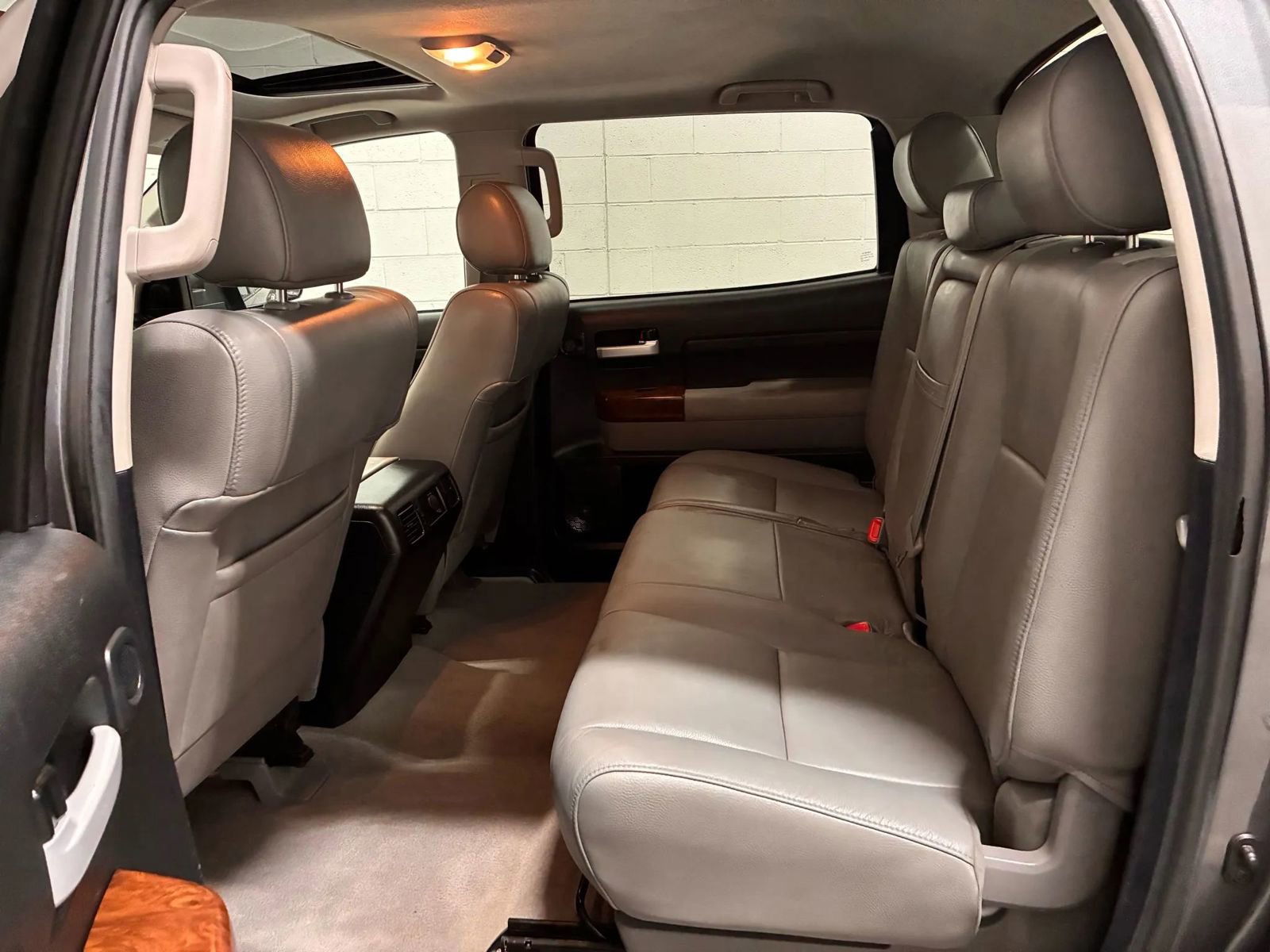 Used 2011 Toyota Tundra Limited w/ Memory Pkg AWD/4WD image 15