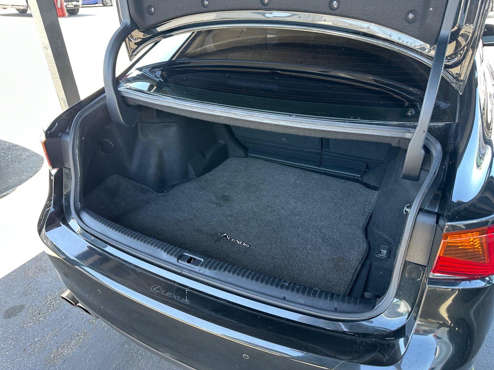 Used 2020 Lexus IS 300 w/ Navigation Package RWD image 28