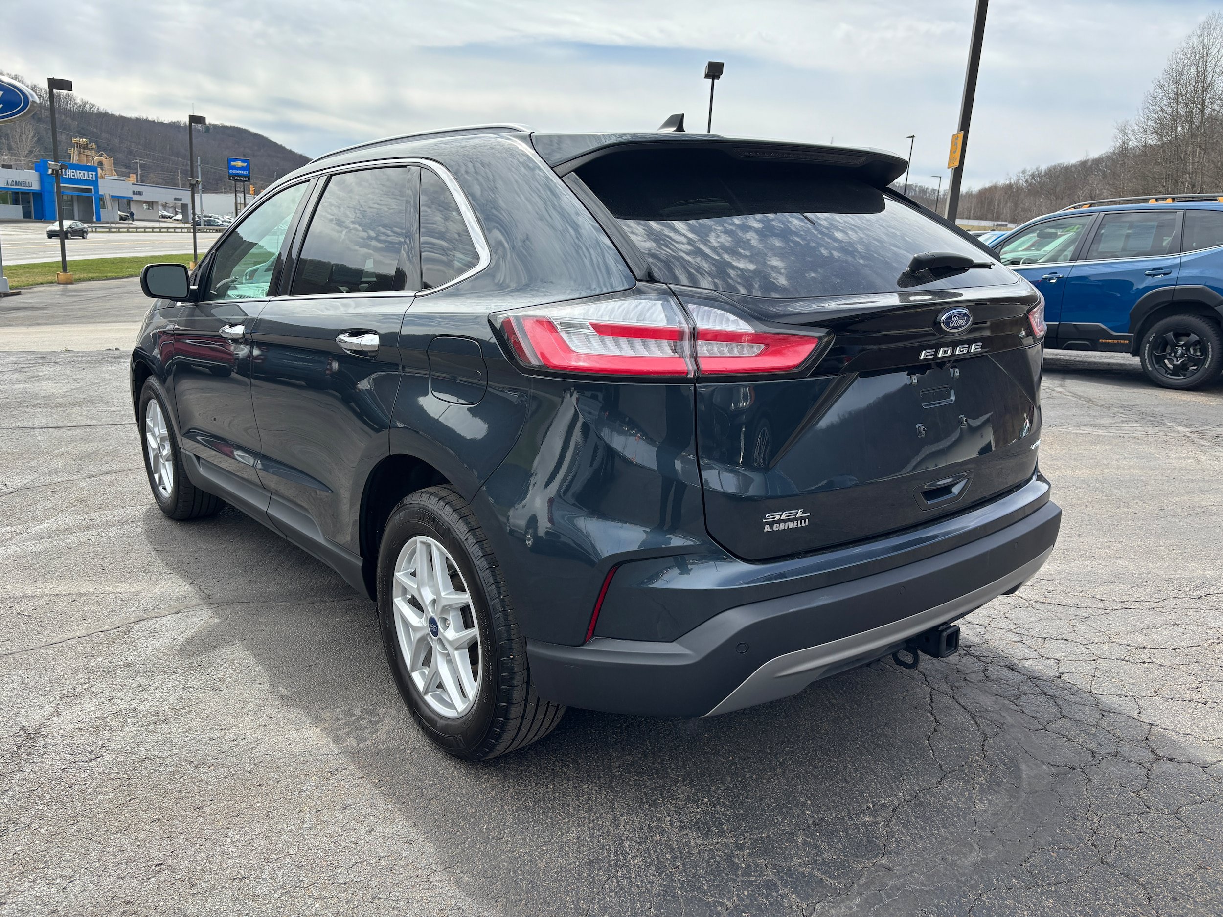 Used 2022 Ford Edge SEL w/ Convenience Package AWD/4WD image 6