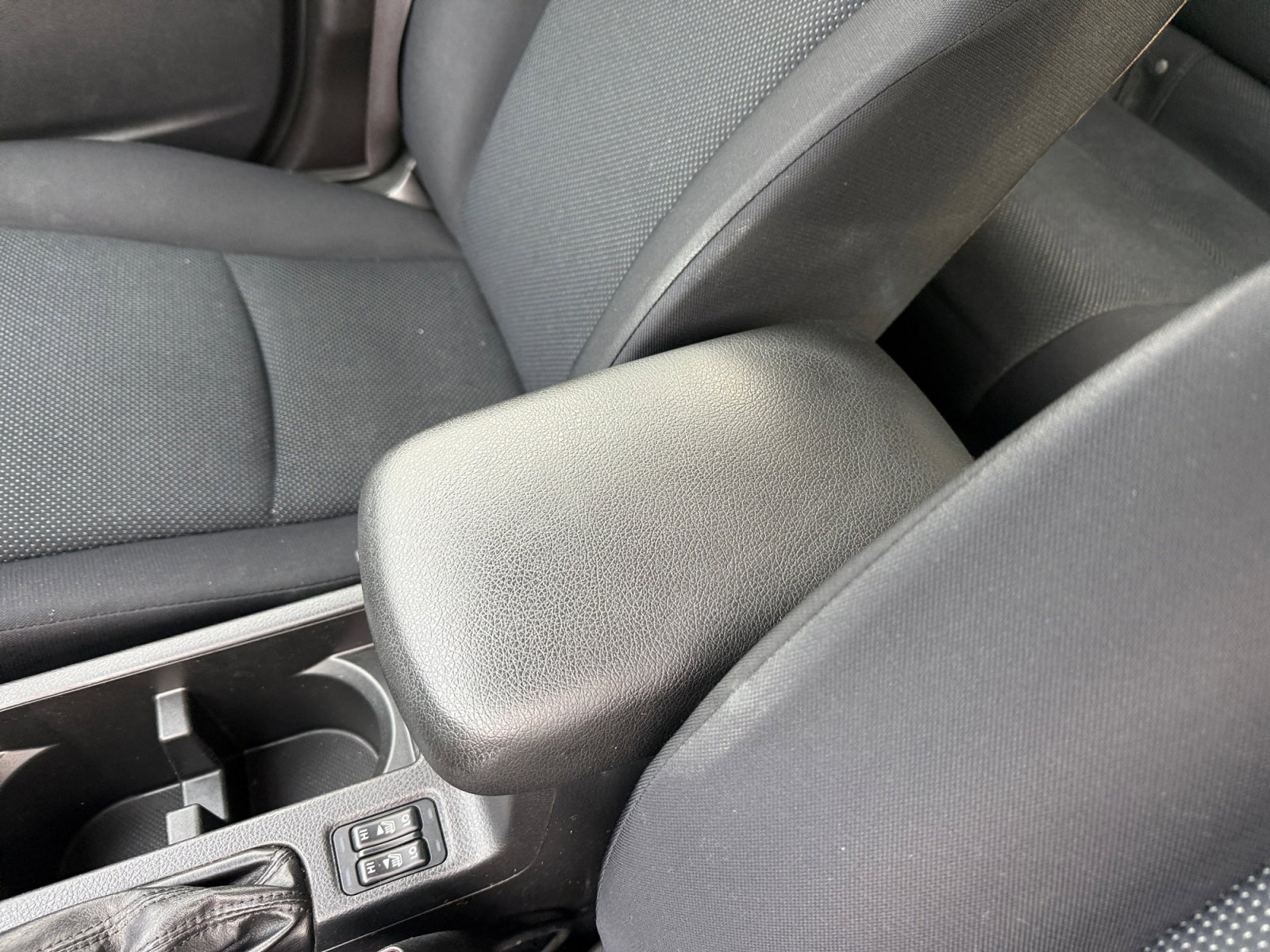 Used 2013 Subaru Impreza 2.0i Premium w/ All-Weather Pkg image 14